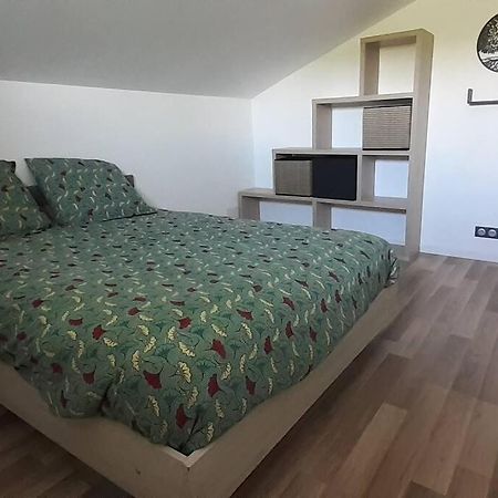 Appartement 60M² -Clonas /Vareze Kültér fotó